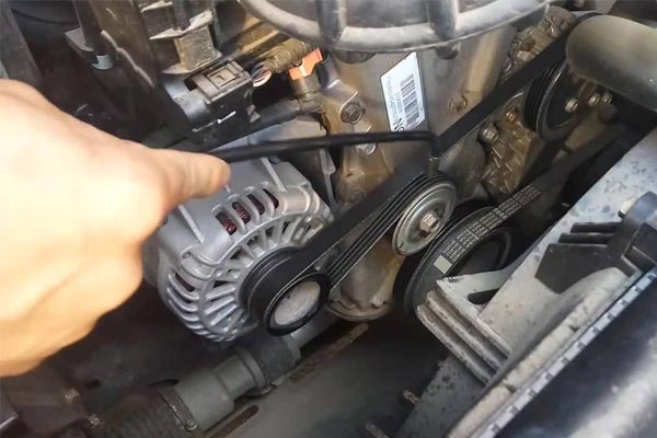 丹徒转速传感器的工作原理是什么？
