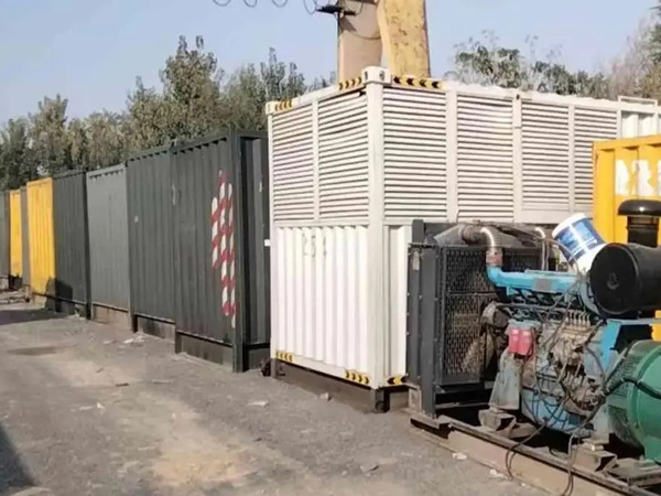 丹徒200KW柴油发电机机组每小时油耗是多少?