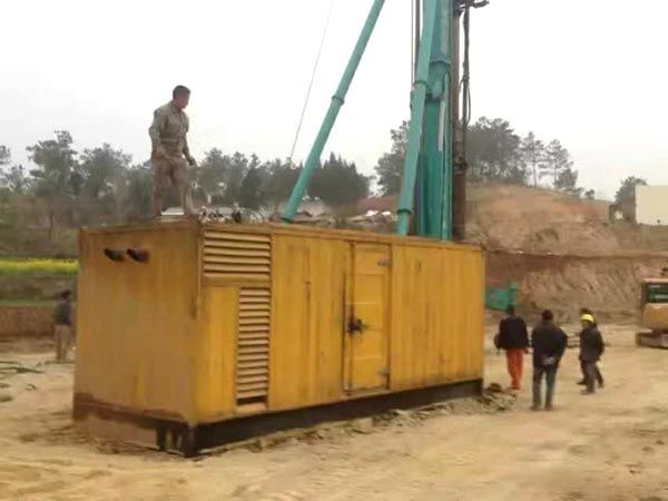 丹徒如何判断水冷式机油散热器密封件是否需要更换？